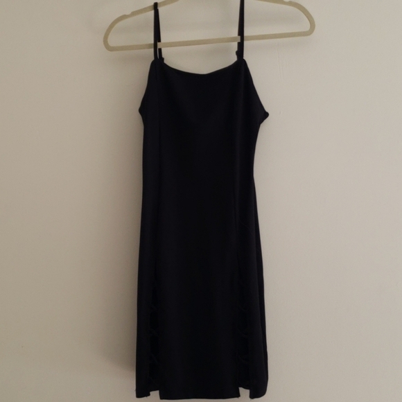 REVAMPED - Women's Dress (LBD) - Picture 5 of 7